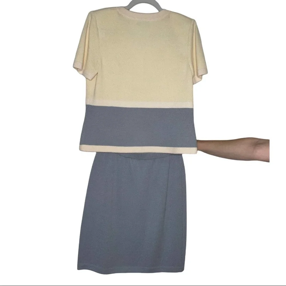 ST. JOHN by Marie Grey Santana Knit VINTAGE matching outfit sz 6! Skirt & button - Picture 2 of 11